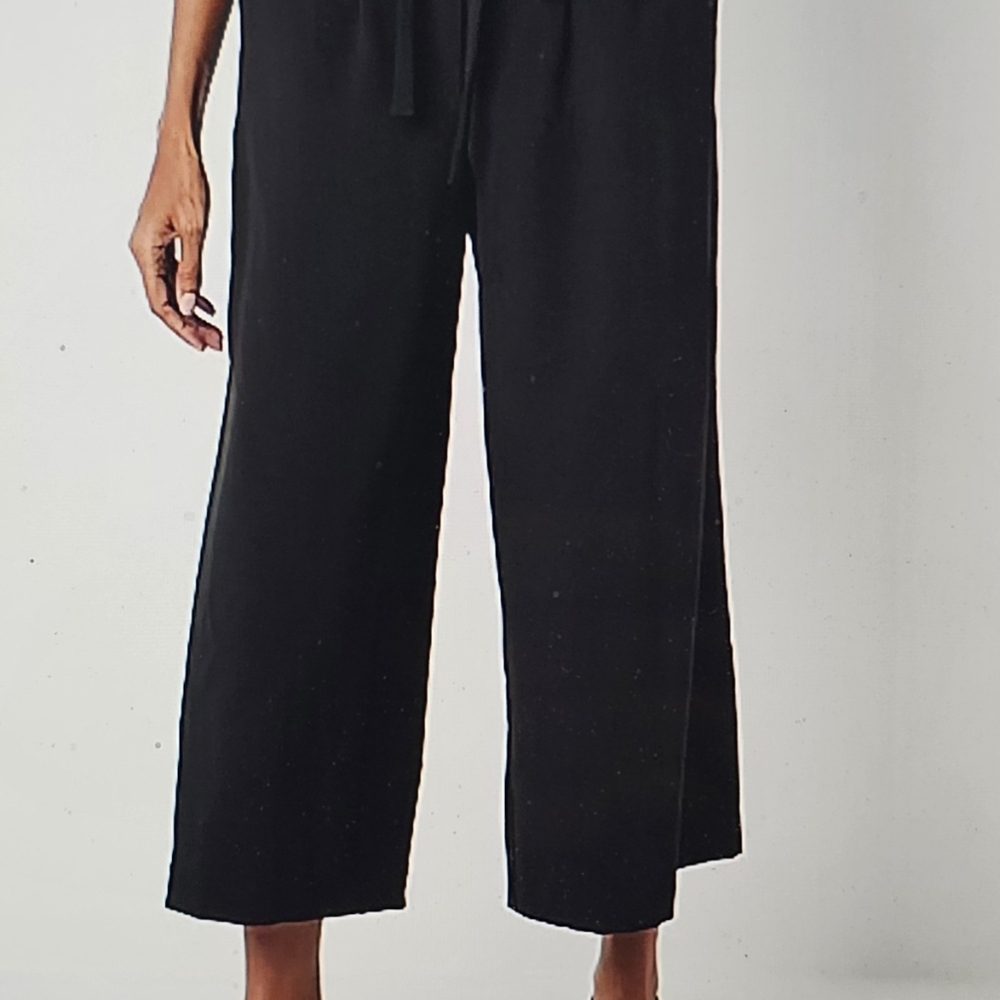 Liz Claiborne Womens Mid rise Wide leg Pull Up Pants Black Size Small.